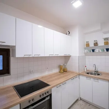 K Milutina Apartment Belgrade